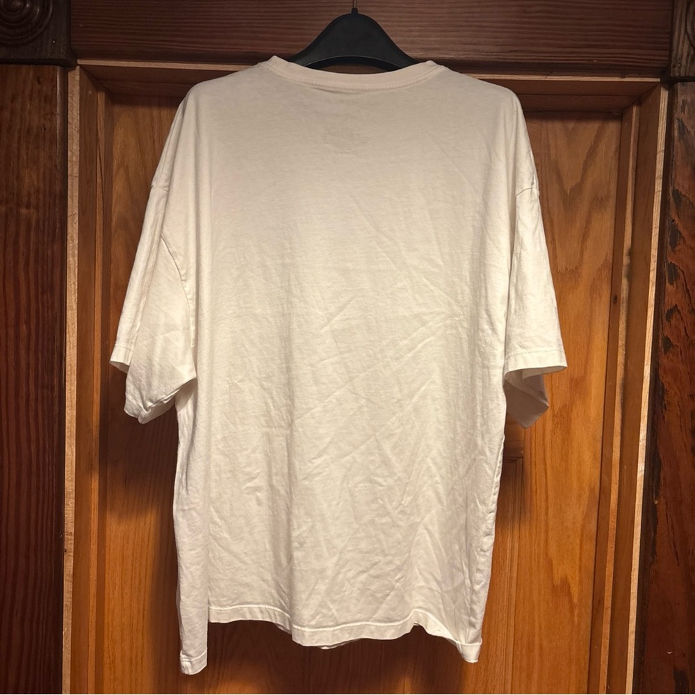 Billie Eilish Graphic T-Shirt White Blue Music Concert Tee Large - Picture 3 of 3